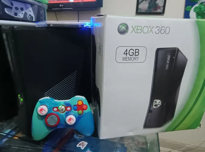 Xbox 360 rgh + 180 jogos instalados