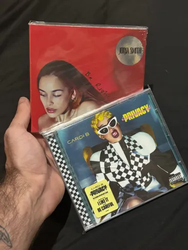 cd jorja smith be right back e cardi b invasion of privacy original importado