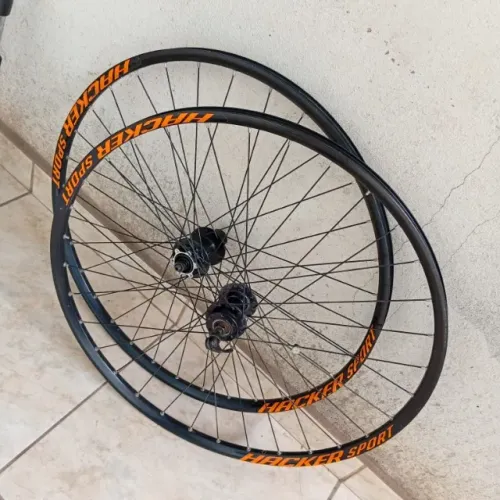 VENDO RODAS ARO 29 E SUSPENSÃO
