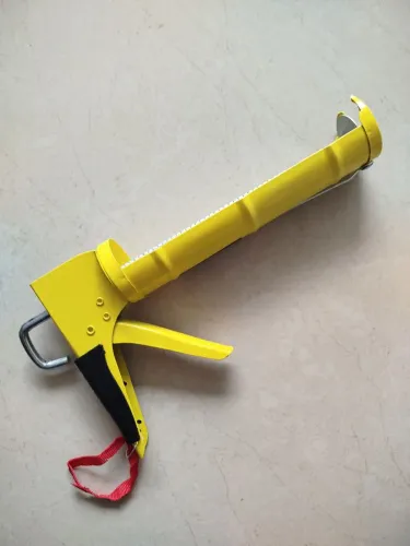 Pistola Cola PU 40 ou Silicone
