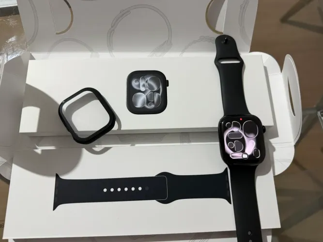 Apple Watch Series 11 - 46mm