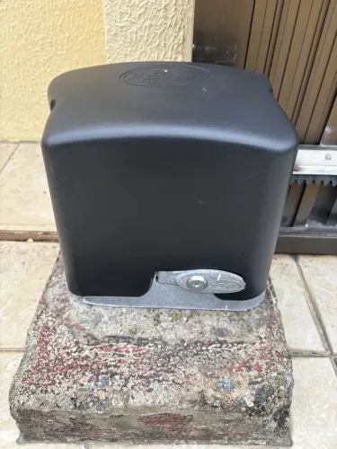 Motor de portão elétrico marca PPA