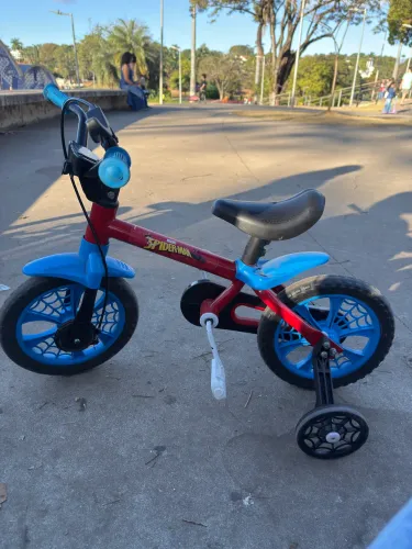 Bicicleta homem aranha aro 12