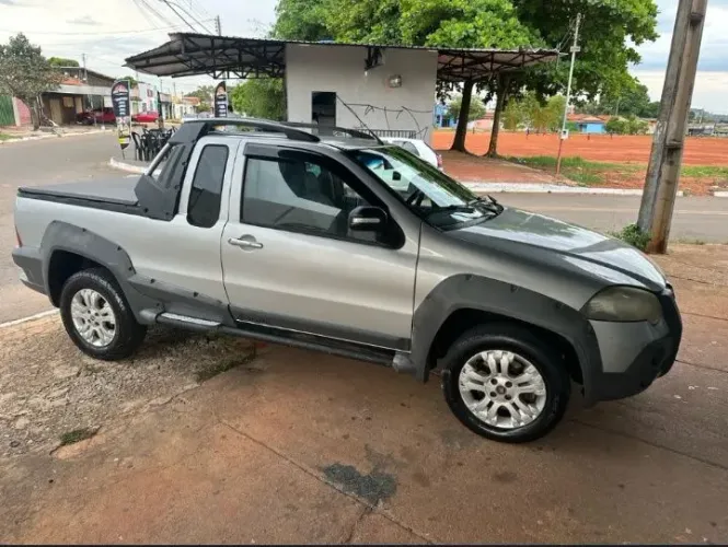 Fiat Strada Adventure 1.8/ 1.8 Locker Flex CE 2009