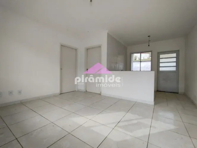 Casa com 1 dormitório à venda, 98 m² por R$ 270.000,00 - Jardim Colônia - Jacareí/SP