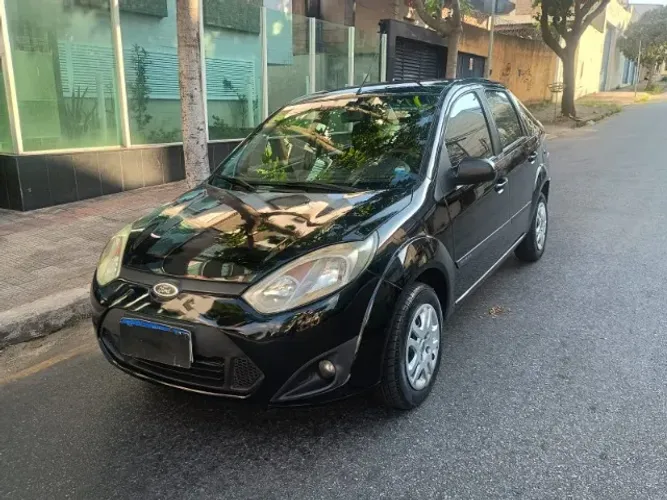 Ford Fiesta Sedan 1.6 16V Flex Mec. 2014