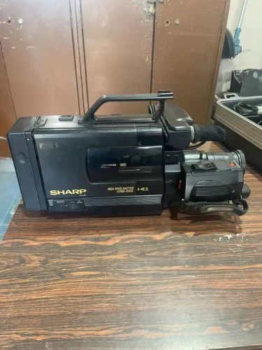 Camera Retro Sharp L-80