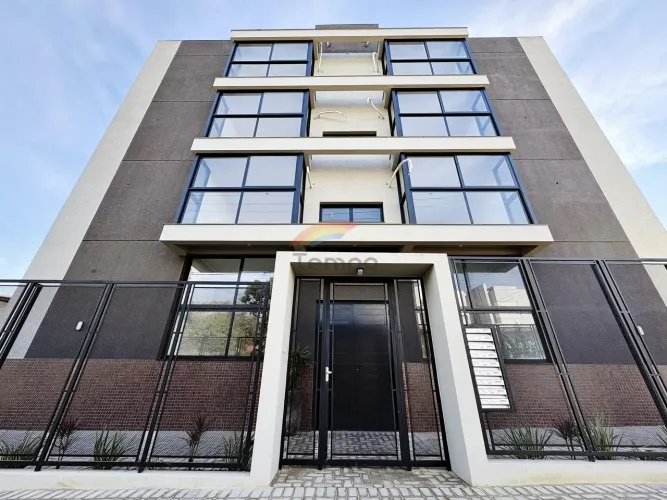 Apartamento de 2 quartos no bairro Floresta