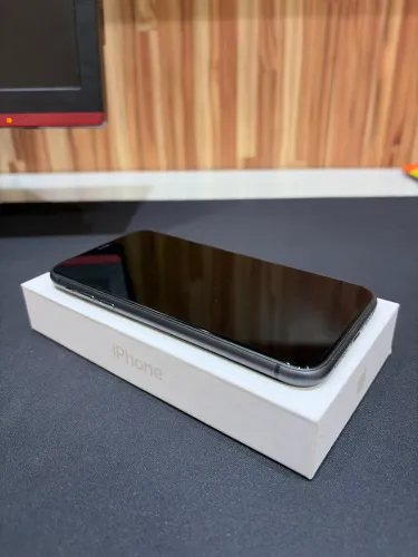 iPhone 11 Preto 128GB - Excelente Estado | Caixa Original