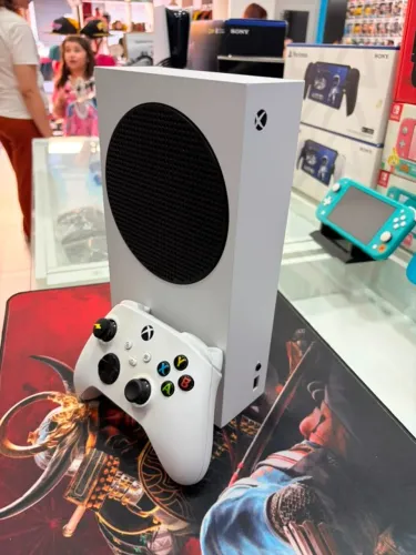 Xbox Series S seminovo co  garantia revisado envio.