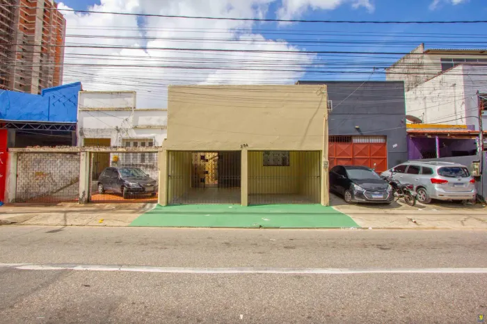 Ponto comercial estratégico entre D.ª Leopoldina e J. da Penha