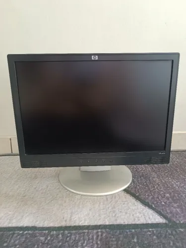 Monitor HP W17E