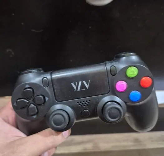 Controle de ps4 ylv