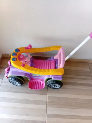 Carrinho infantil 