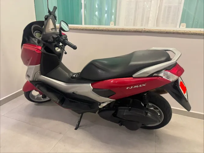 Yamaha NMax 160cc ABS Scooter Excelente Estado