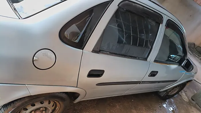 Chevrolet Corsa SED Class.life 1.0/1.0 Flexpower (álcool) 2007