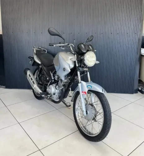 YAMAHA YBR