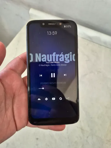 Moto G7 Play