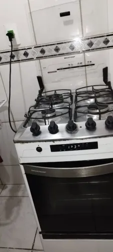 Fogão Brastemp 4 Bocas com Grill Elétrico | Tampo em Inox 