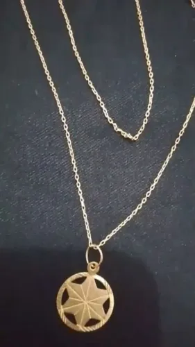 Cordão de Ouro 750 <br>Pesando 2.43g<br>Interessados falar via <br>WhatsApp<br> * 