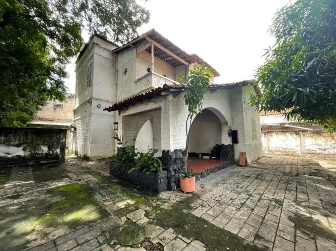 Casa comercial