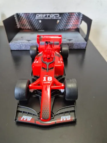 Carro de Brinquedo DRIFTGO F1 Vermelho com Controle Remoto a pilha !