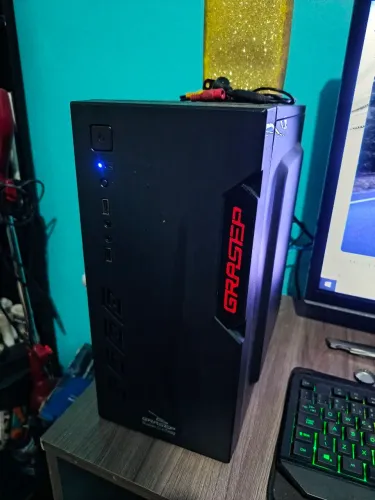 Pc Gamer, troco por xbox ou ps