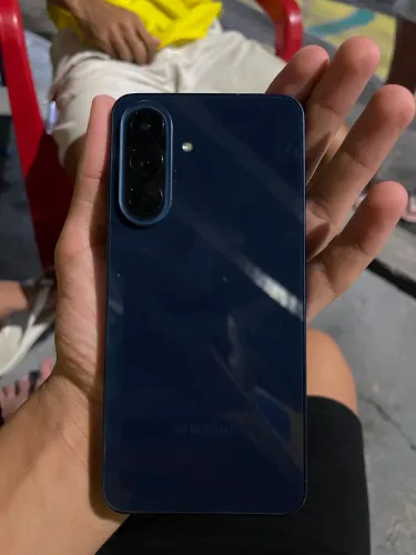 VENDO SAMSUNG A57 SEMI NOVO