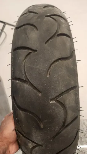 Pneu maggion 140/70/17