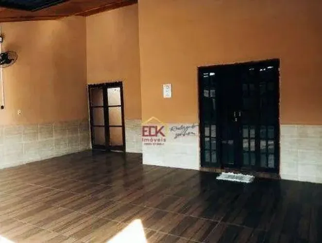 Casa com 3 dormitórios à venda, 200 m² por R$ 371.000,00 - Santo Antônio - Lorena/SP