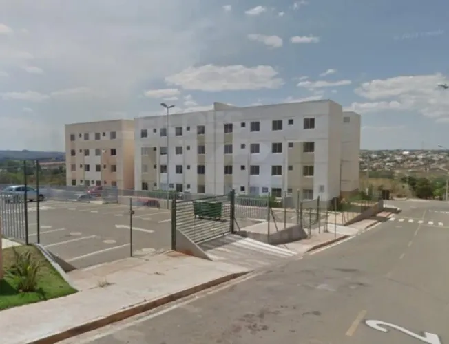 Luziânia/GO - Apartamento com 46.00 m² no Bairro Loteamento Raquel Pimentel 516177724