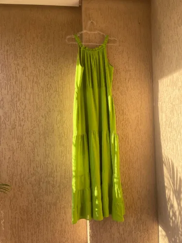 Vestido longuete verde tamanho 40/42