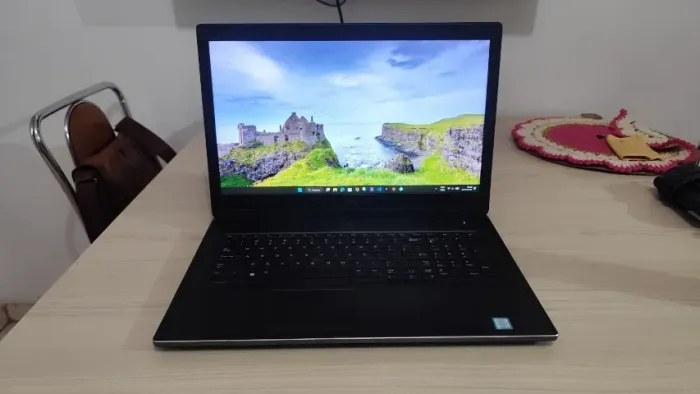 Dell Precision i7 - Workstation Tela de 17" - Alta Performance