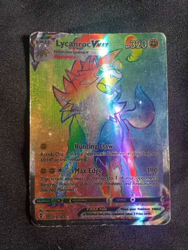 Cartão pokémon Lycanroc Vmax 