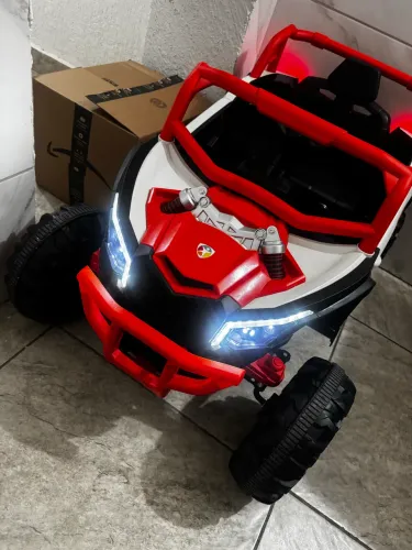 Carro elétrico 12v SUPER NOVO