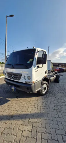 Mb accelo 815 no chassi ano 2022