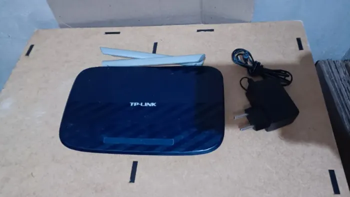 Roteador TP-LINK - ARCHER C20 - Ótimo Estado - ENVIO RÁPIDO! 