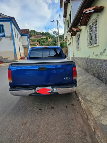 Ford F-250 XLT 4.2 180cv CD TB Diesel 2022