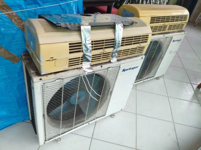 03 Aparelhos de Ar condicionado