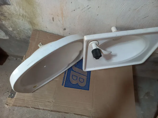 PIAS PARA BANHEIRO