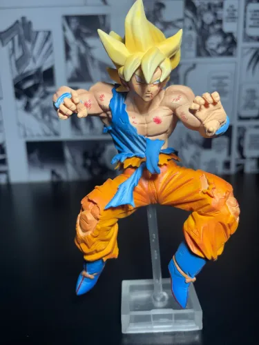 Action figure Goku ssj