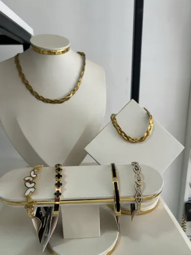 Vendo loja de bijuterias e acessórios 