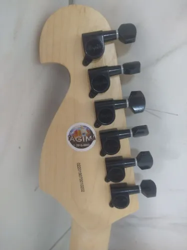 Guitarra Tagima Memphis 1 primeira linha feita em São Paulo Tagima