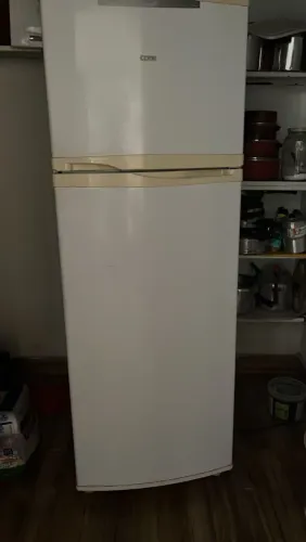 Geladeira pra sair rápido