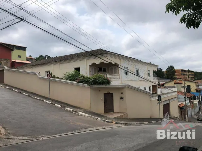 Casa 3 dorm. Venda, 730 m² R$ 1.700.000 - Altos de Jordanésia (Jordanésia) - Cajamar/SP
