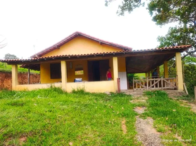 Vende-se Sítio dos Sonhos - Natureza, Tranquilidade e Qualidade de Vida!