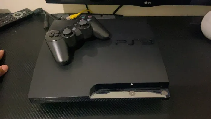 PS3 Slim 160 GB Desbloqueado