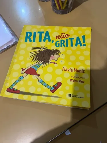 Livro Rita não grita