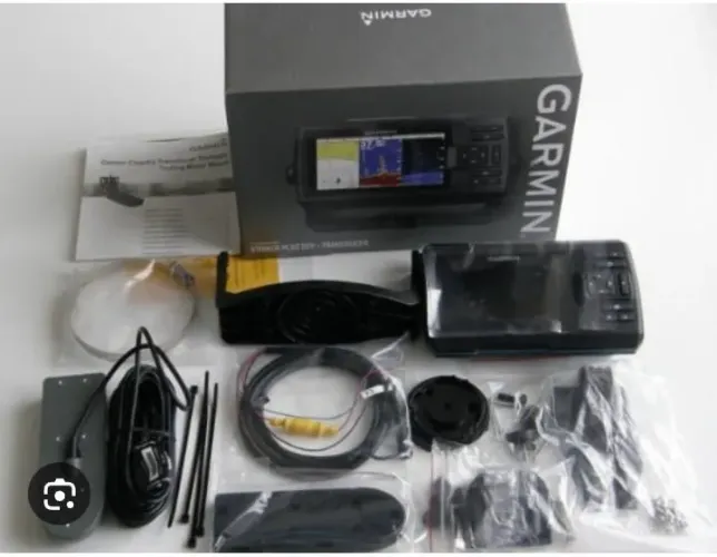 Gps navegador garmin Striker vivid 5cv