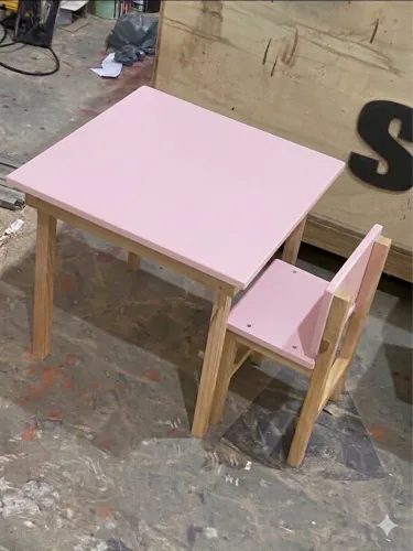 Conjunto Mesa + cadeira